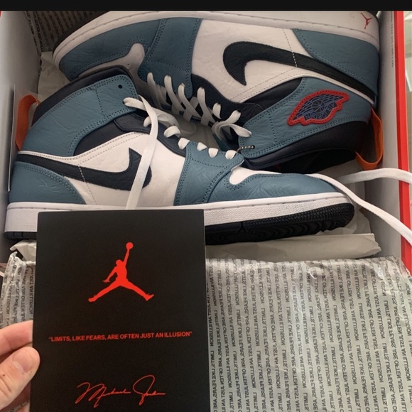 Jordan 1 Facetasms main image 5
